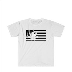 Flag/leaf T-shirt.